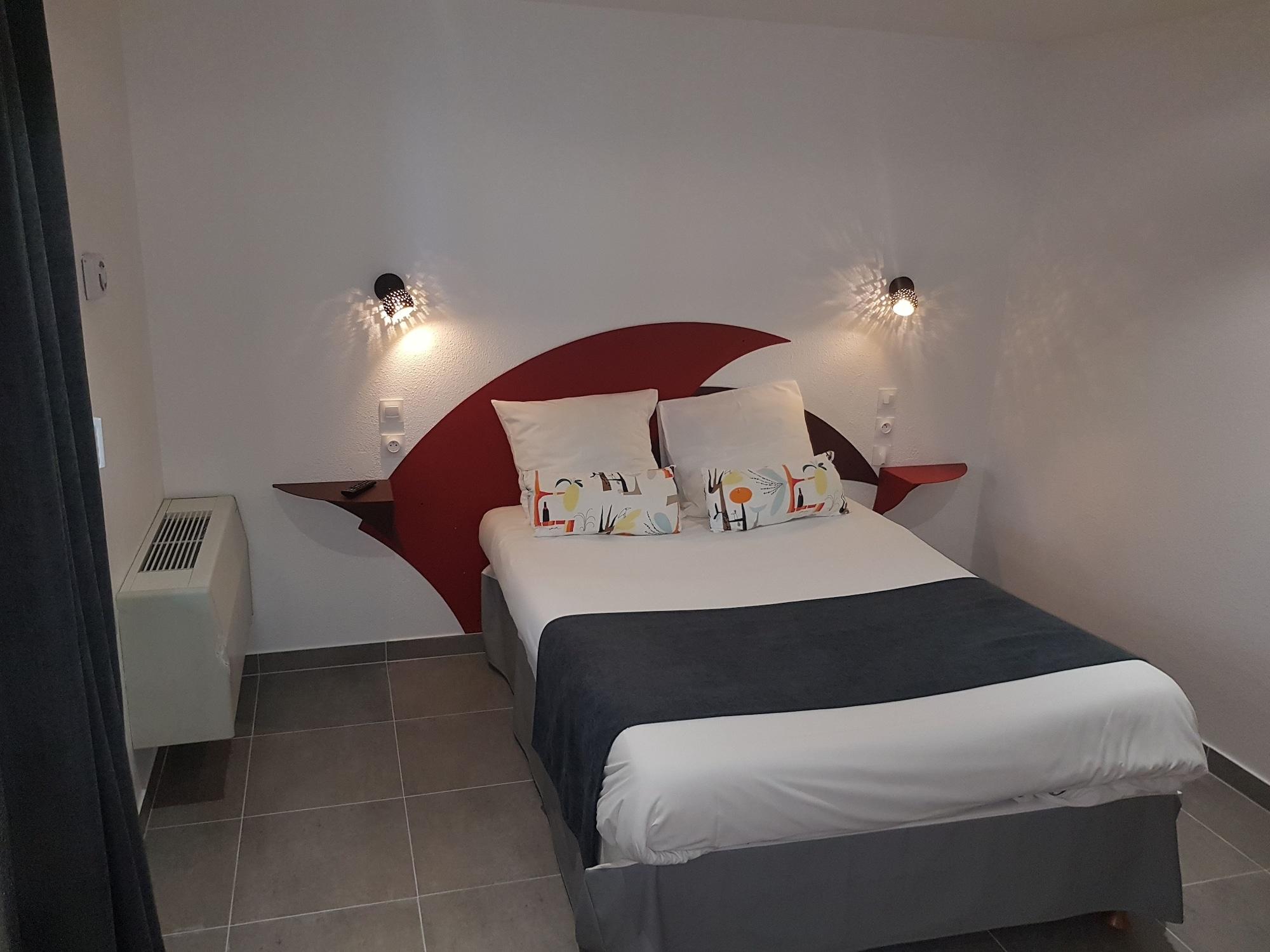 Brit Hotel Porte D'Espagne Перпинян Екстериор снимка